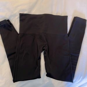 Spanx. Size M. Good condition, regular length not crop